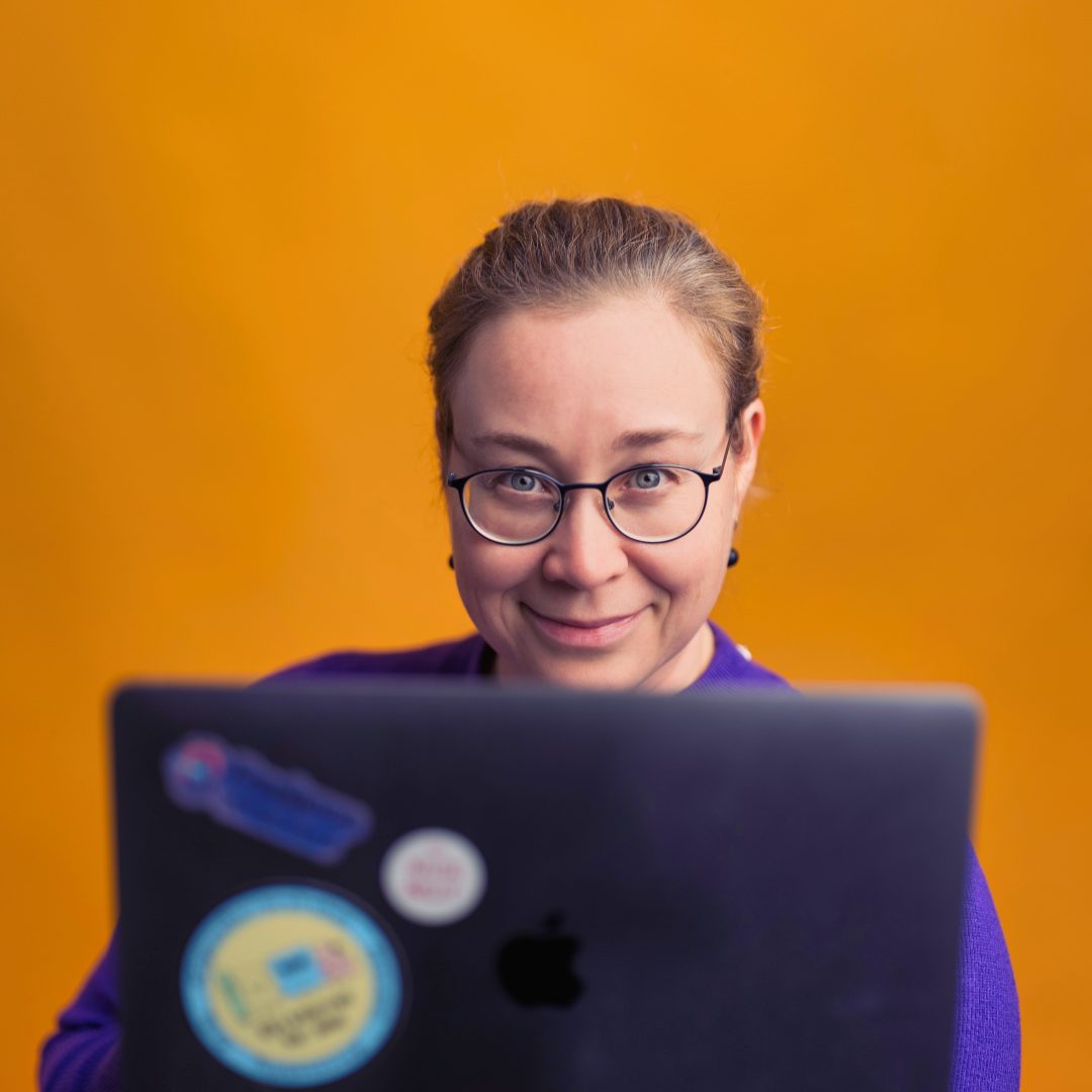 Katrin Zinke als Porträtfoto Katrin Zinke als Porträtfoto