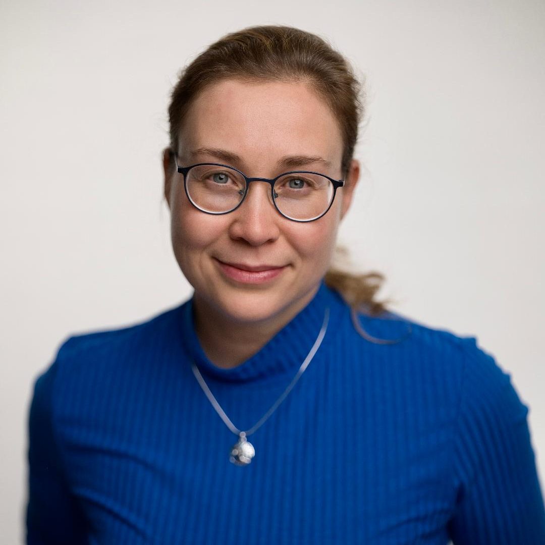 Katrin Zinke als Porträtfoto Katrin Zinke als Porträtfoto